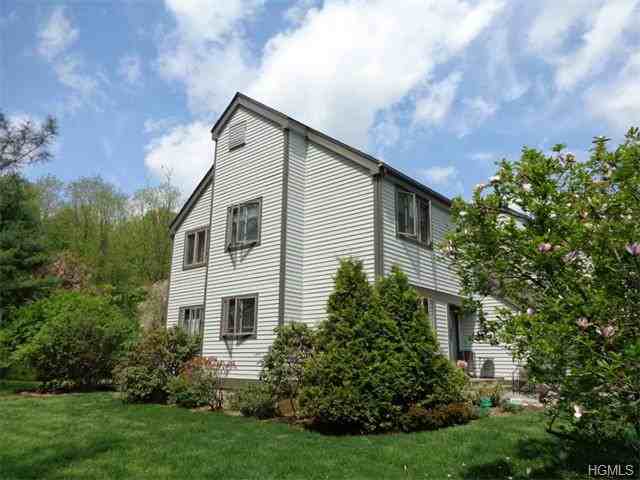 4 Lily Ct - Photo 2 of 22