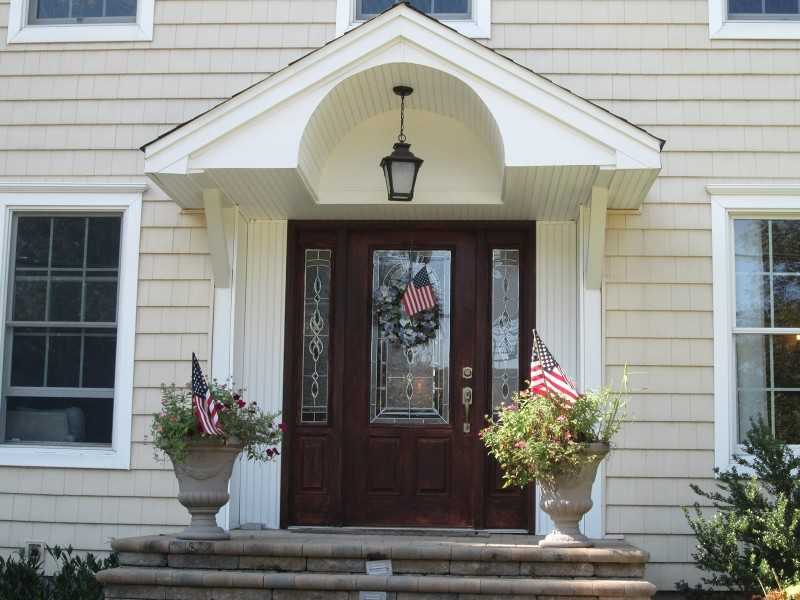 225 Southern Blvd - Photo 3 of 17