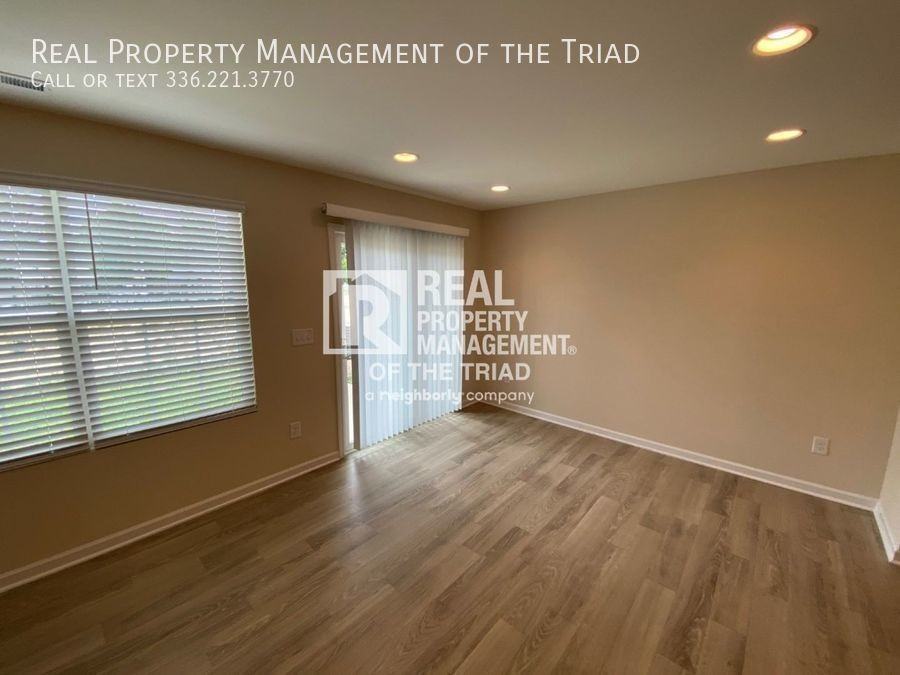 3907 Copperfield Ct - Photo 3 of 26