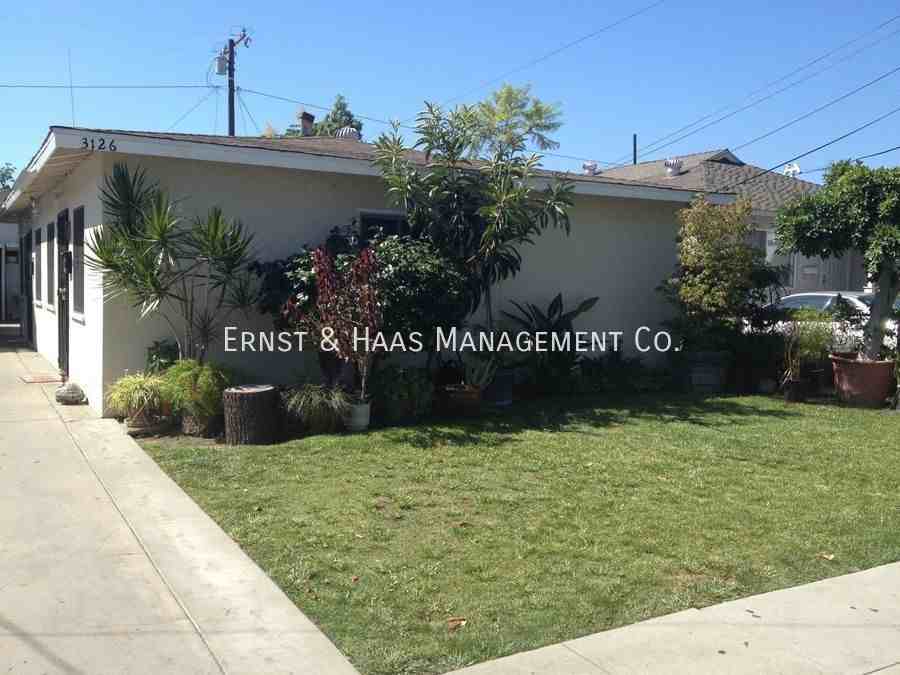 3124 E 64th St - Photo 2 of 20