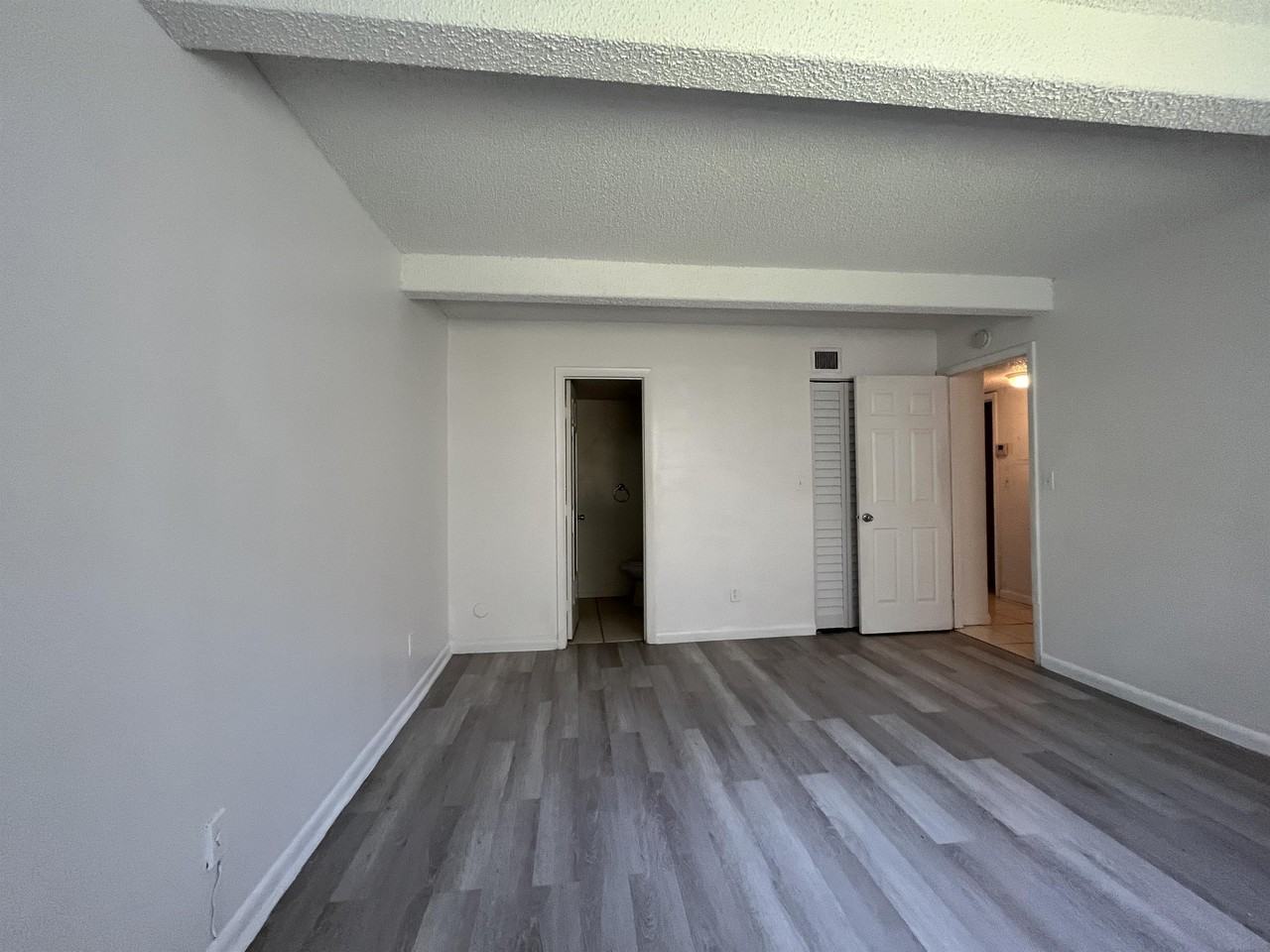 1105 Flager Ave., #345 - Photo 5 of 16