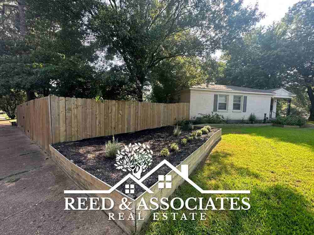 5089 Hampshire Ave - Photo 3 of 9