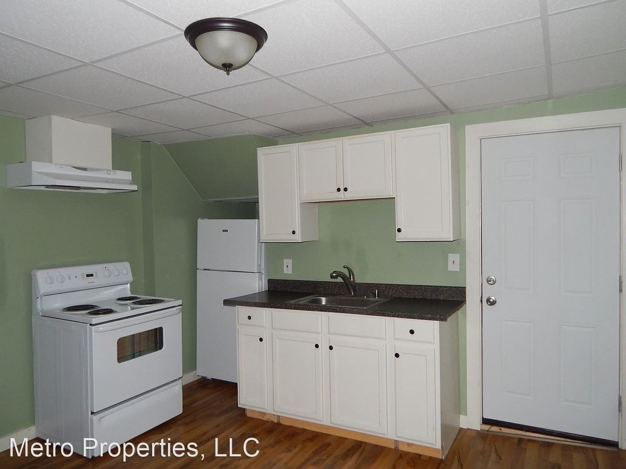 207 209 Pine Street Apartments 207 Pine St 209, Bangor, ME 04401