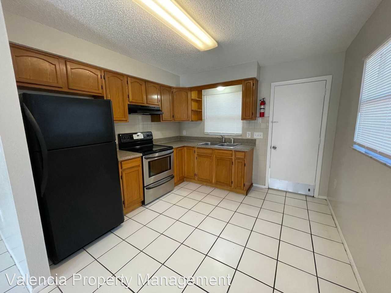 5719 Silver Spur Dr - Photo 3 of 21