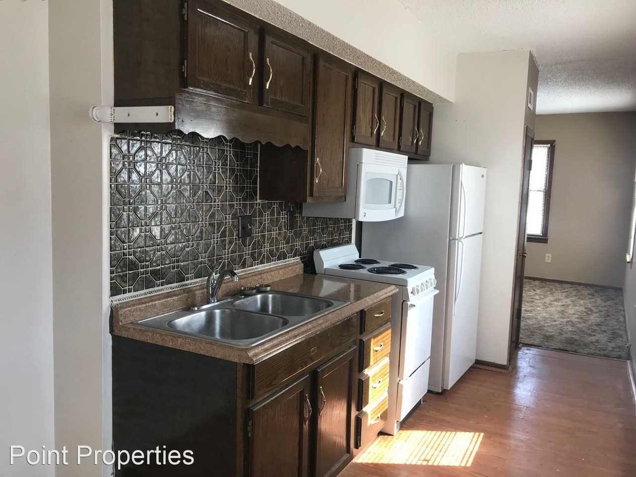 1015, 1017 Ohio - Photo 2 of 9