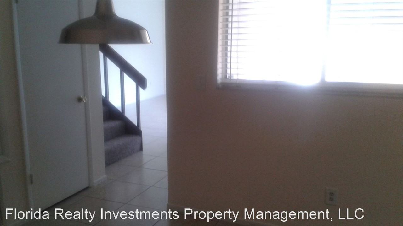 4534 Lighthouse Cir #24 - Photo 3 of 28