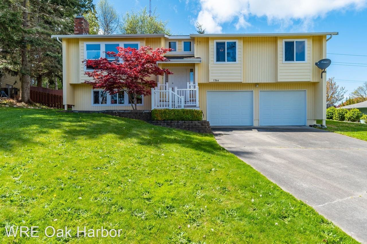 1364 Sw Leschi Dr, Oak Harbor, WA 98277 3 Bedroom Apartment for Rent