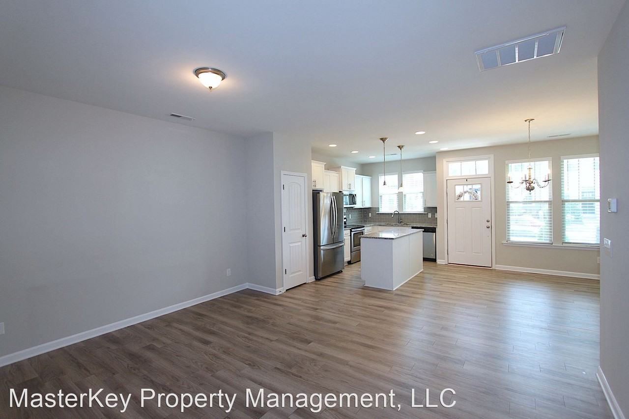 1708 Shady Oaks Dr - Photo 2 of 22