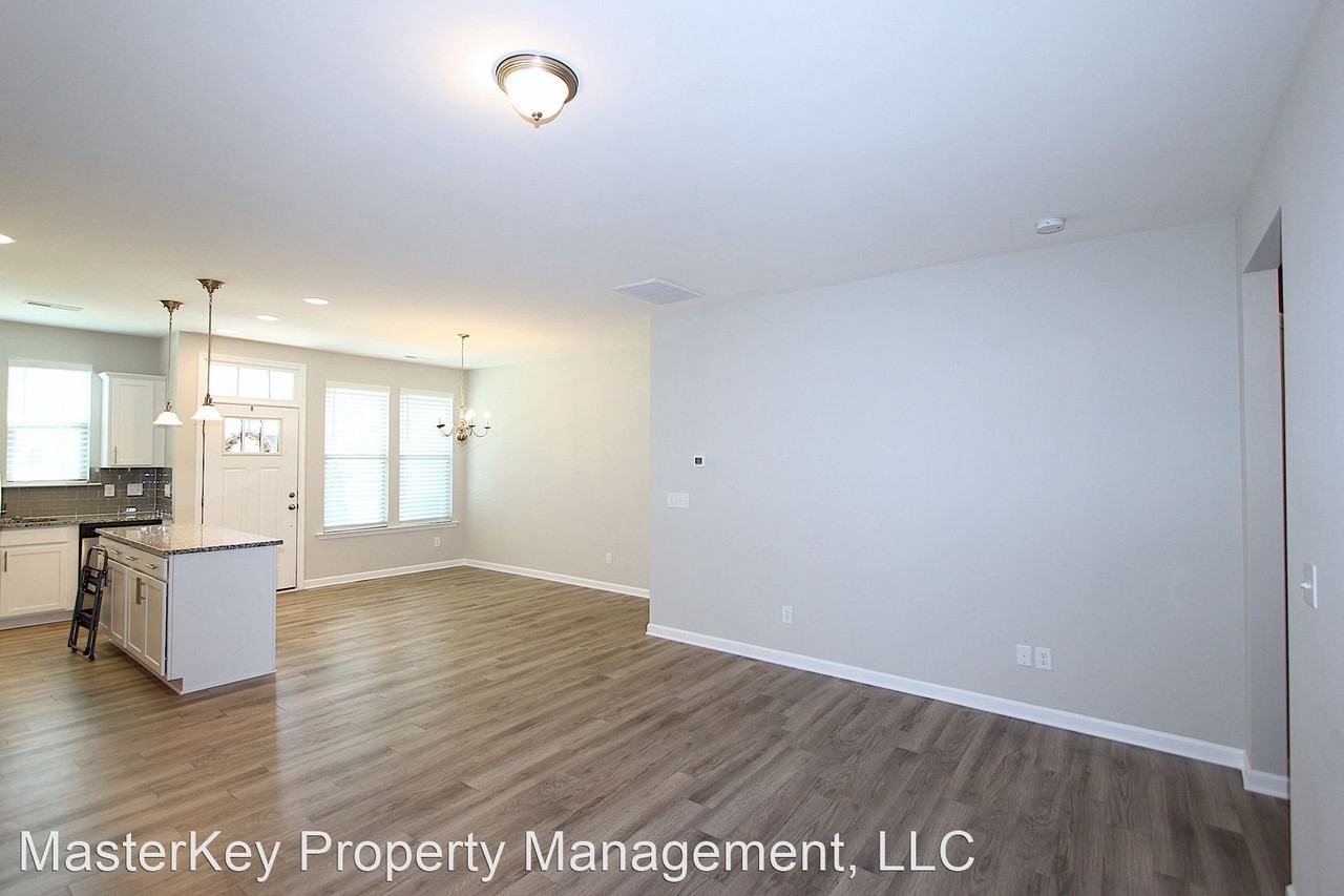 1708 Shady Oaks Dr - Photo 3 of 22