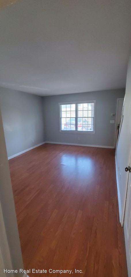 Valley Cliff Apartments - Photo 2 of 10