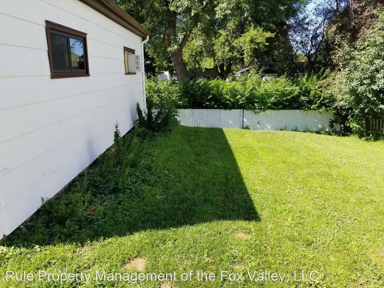 1713 Green Bay Rd - Photo 3 of 27