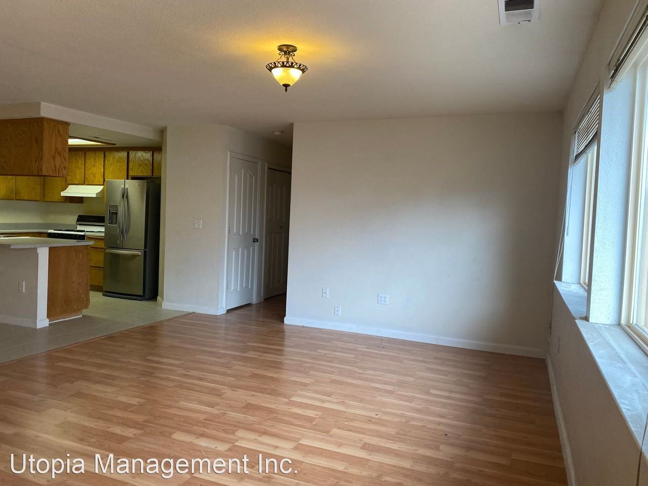 85 Derek Drive - Photo 2 of 8