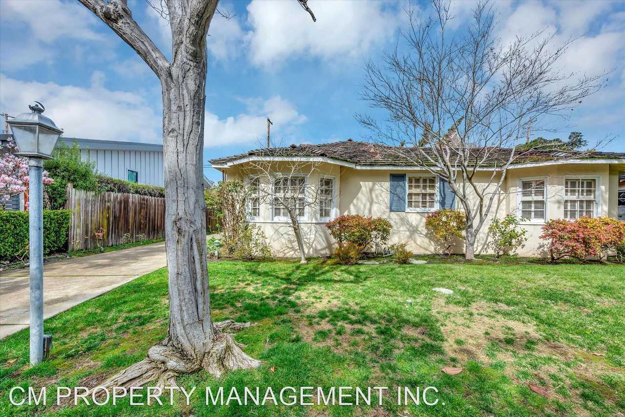 779 Garland Dr - Photo 2 of 39