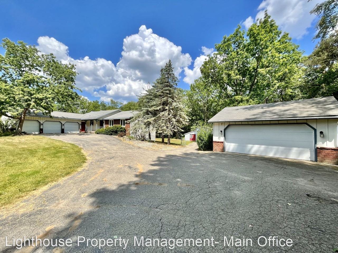 4500 8th Ave Sw - Photo 2 of 50