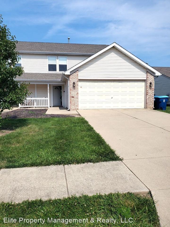 2423 Hopkins Dr, West Lafayette, IN 47906 3 Bedroom House for 1,700