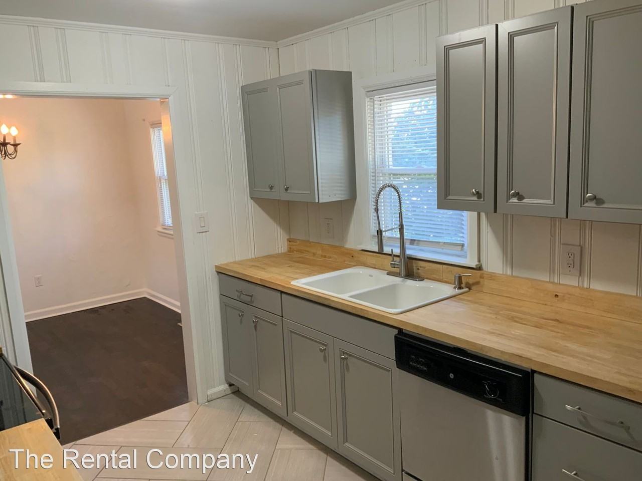 411 Norwood Dr - Photo 3 of 12