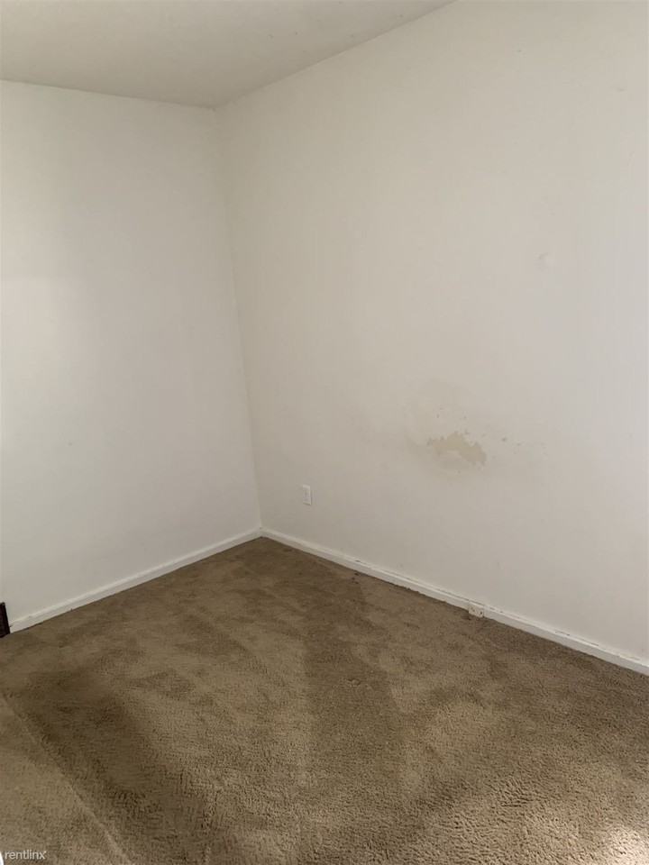 1441 Marquette St - Photo 2 of 8