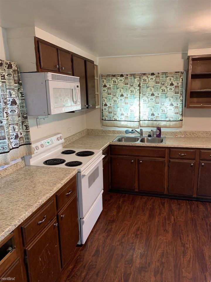 1441 Marquette St - Photo 3 of 8