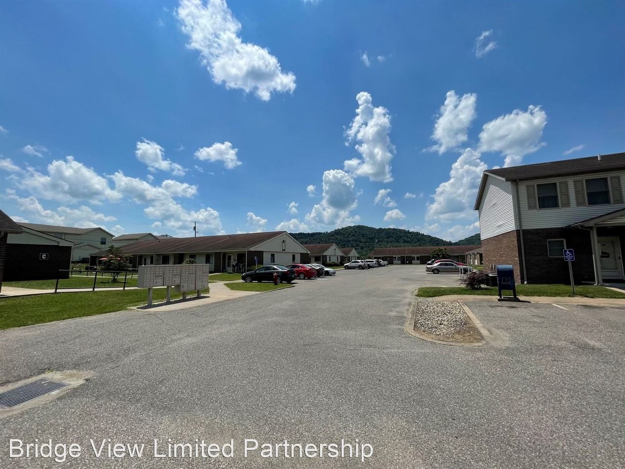 Chapel View Apartments - Photo 3 of 3