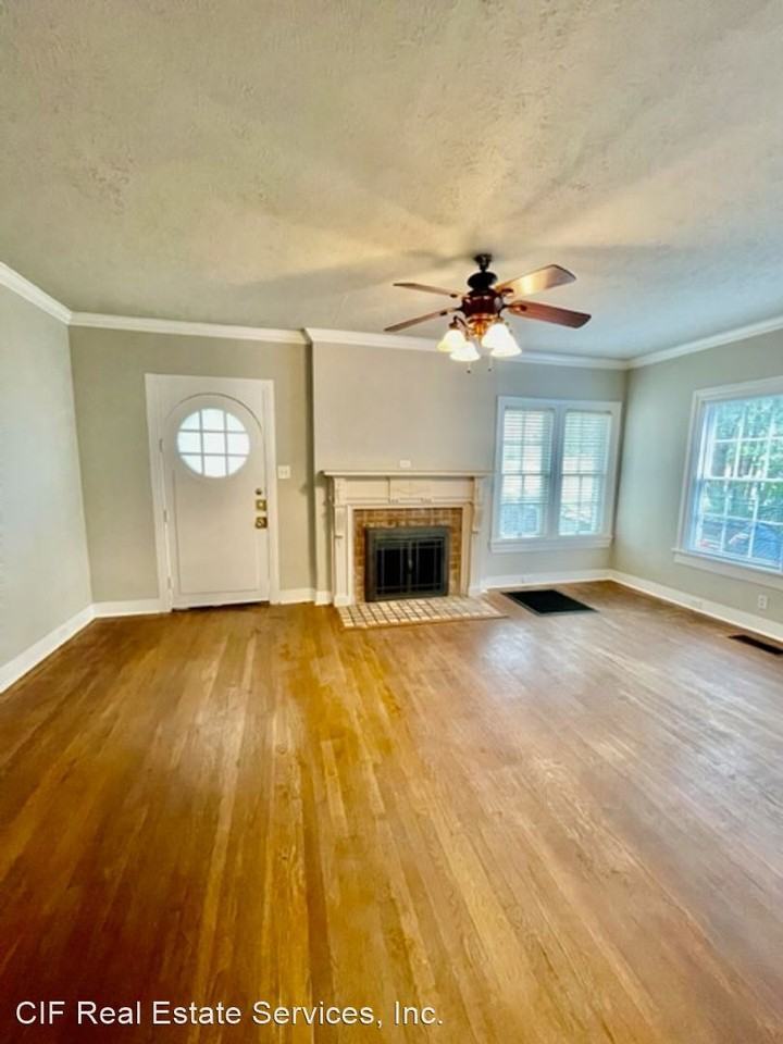 1816 Colonial Ave - Photo 2 of 18