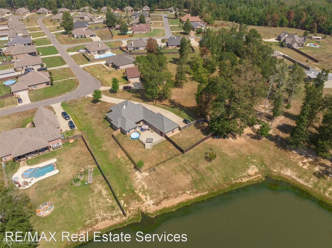 1217 Dry Crk - Photo 2 of 29