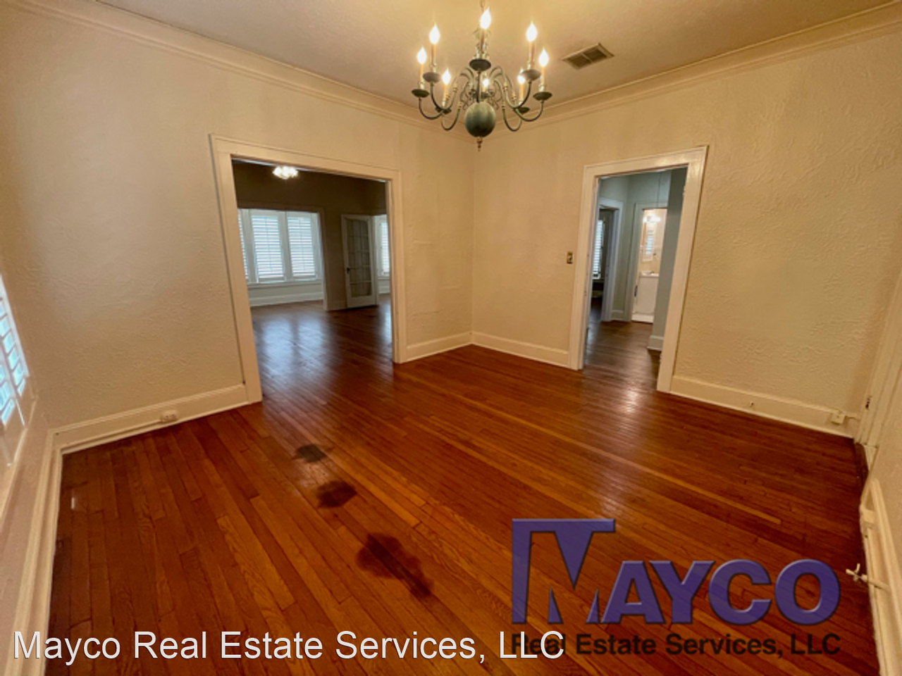 458 Forest Ave. - Photo 2 of 10