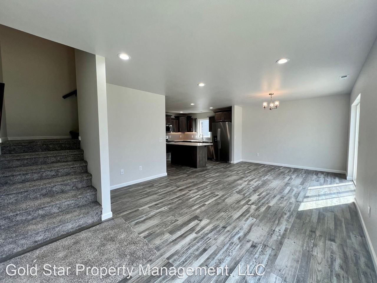 135 Marshall Loop - Photo 2 of 16