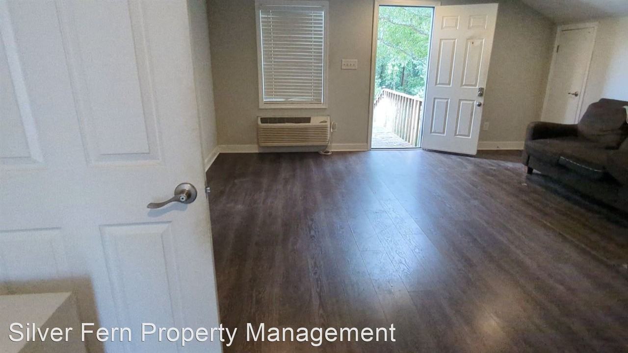 310 Blackburn Street - Photo 2 of 8