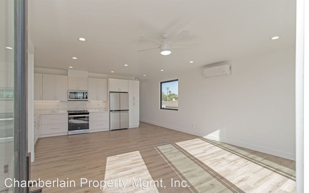 1812 S Clementine St #2 - Photo 3 of 28
