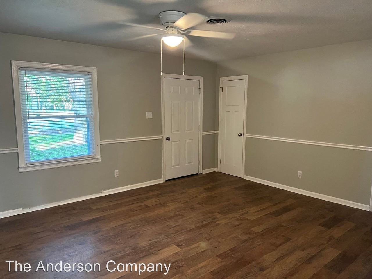 203 Walnut Ave S - Photo 2 of 9