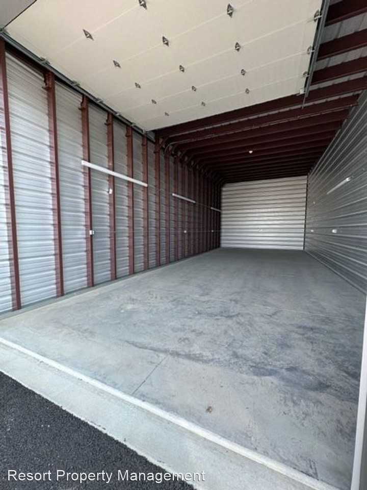 498 W Garwood Rd - Photo 2 of 3