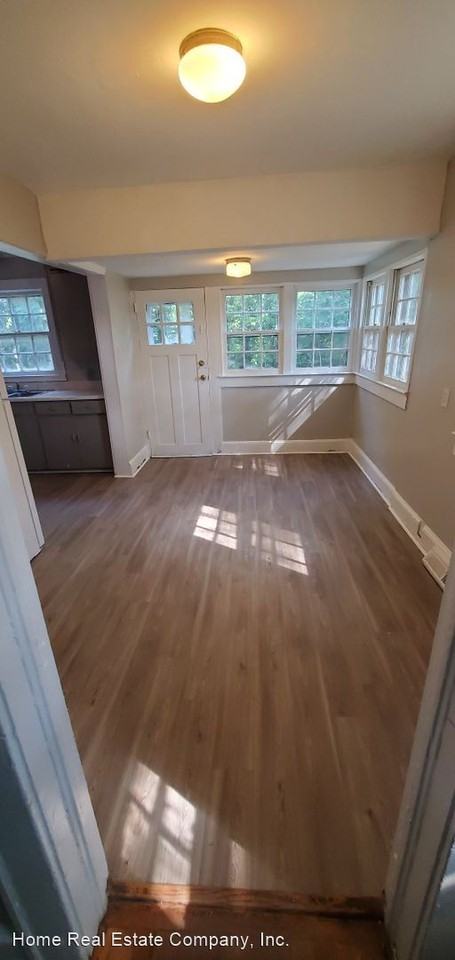 310 Forty Foot St - Photo 3 of 12