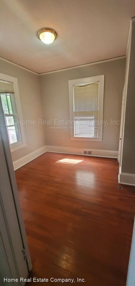 1708 Doune St - Photo 3 of 10