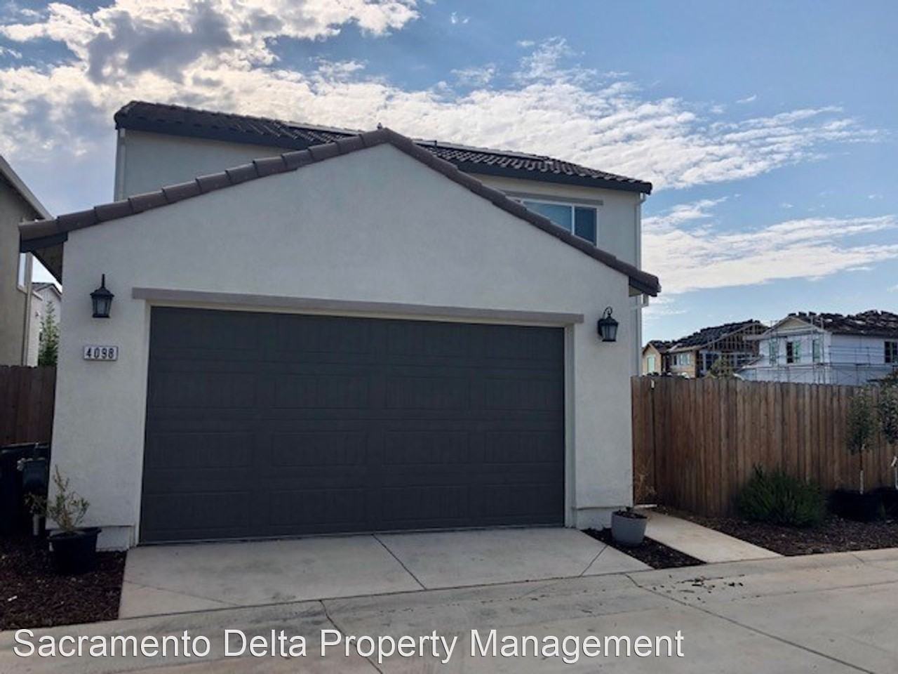 4098 Ambrosia Way - Photo 3 of 38