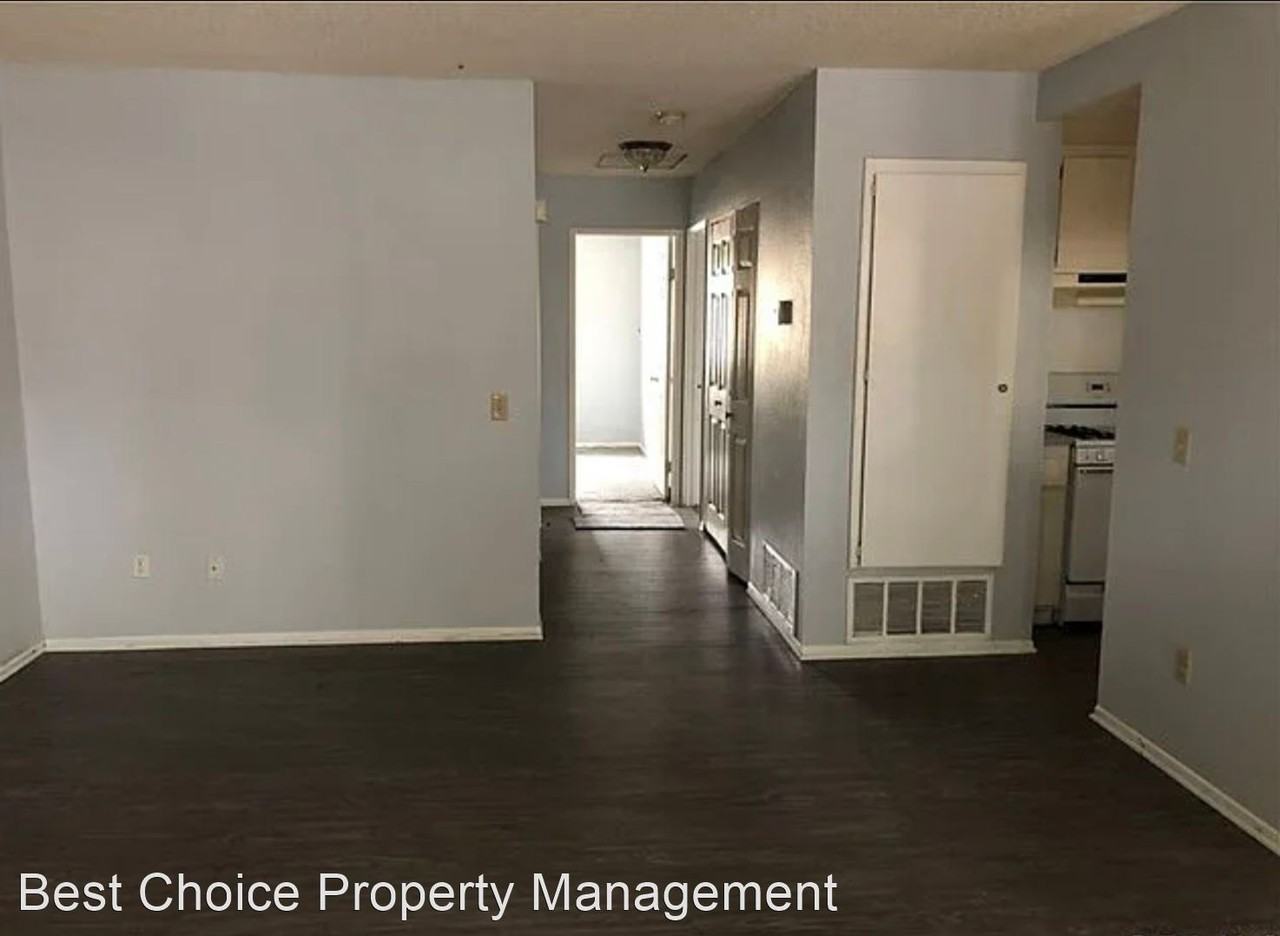 2405 Tahoe Circle - Photo 3 of 6