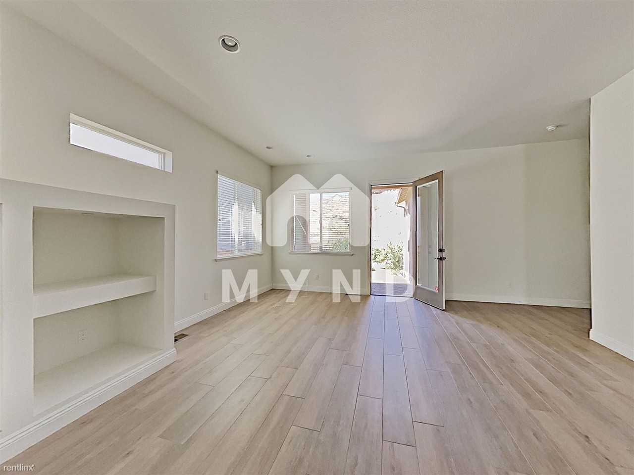 1579 Elk Run Trl - Photo 3 of 17