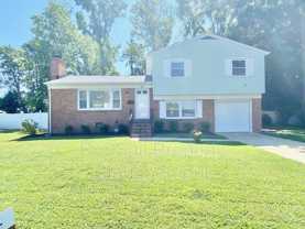 137 Tanglewood Dr - Photo 1 of 1