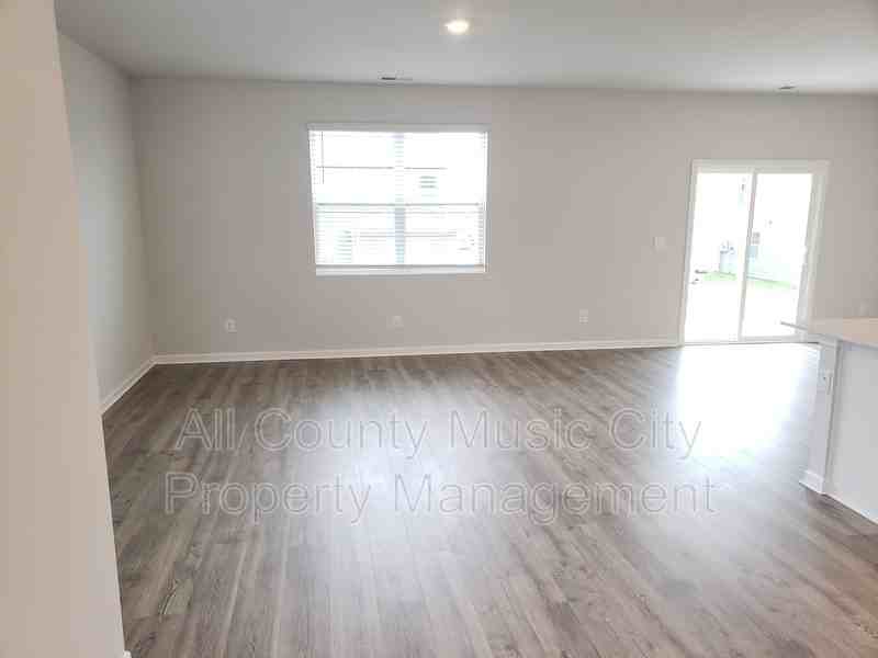 1930 Haylee Mills Rd - Photo 5 of 26