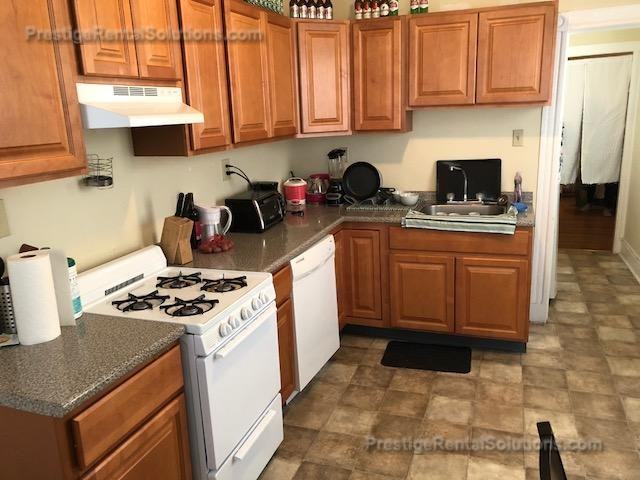 1116 Commonwealth Ave #6A - Photo 2 of 8