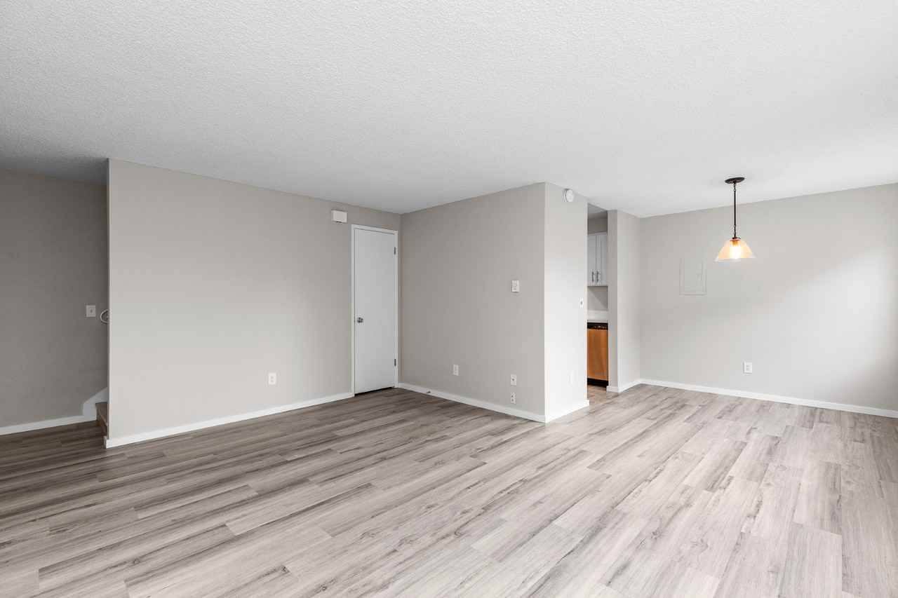 3325 Rockefeller Ave - Photo 2 of 22