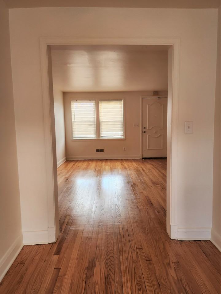 3712 Elmley Ave - Photo 6 of 25