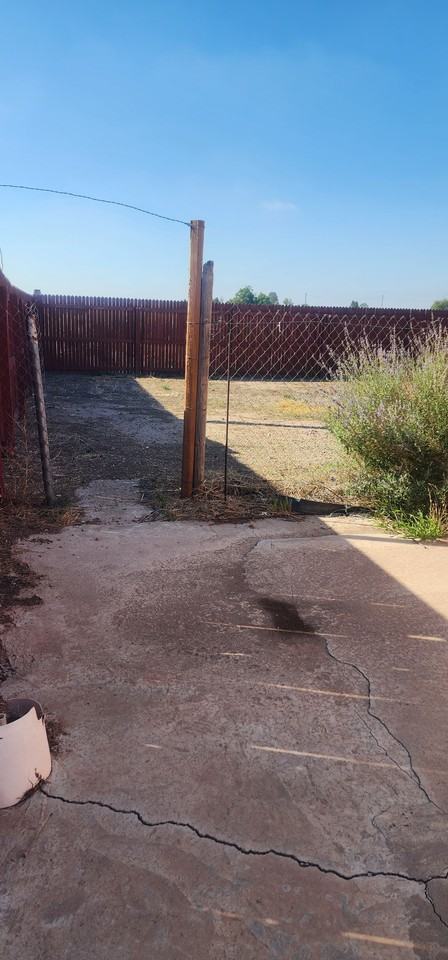 3814 E Pine Lodge Rd - Photo 3 of 31