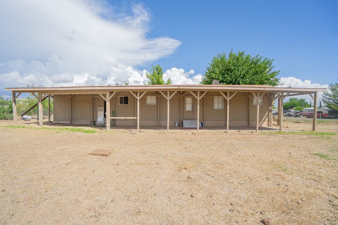 17190 E Meadow Ln - Photo 2 of 23