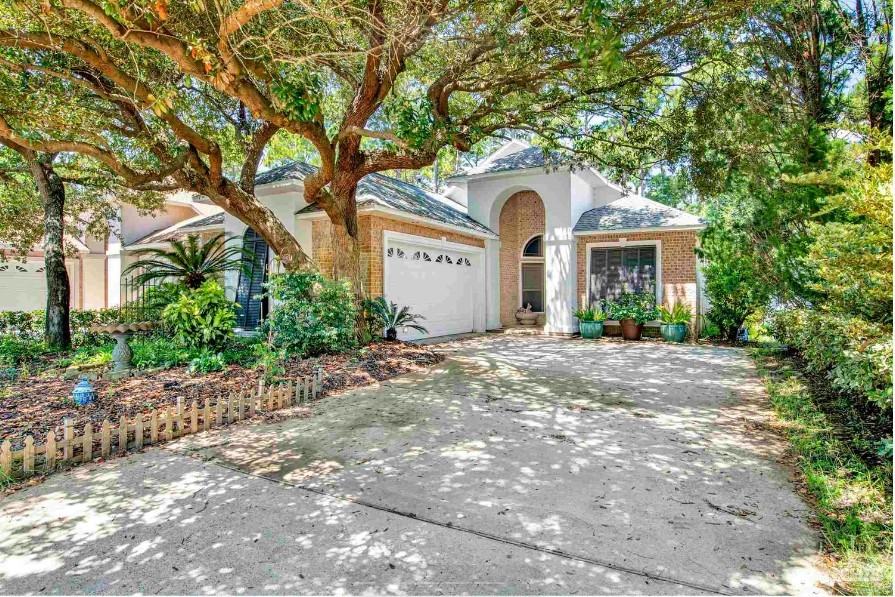 9845 Rail Cir - Photo 2 of 24