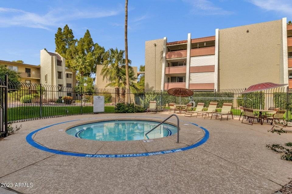 7625 E Camelback Rd - Photo 3 of 21