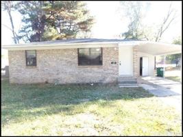 featured image of 107 S Holly St