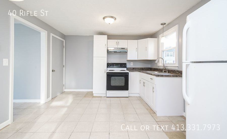 40 Rifle St - Photo 2 of 11