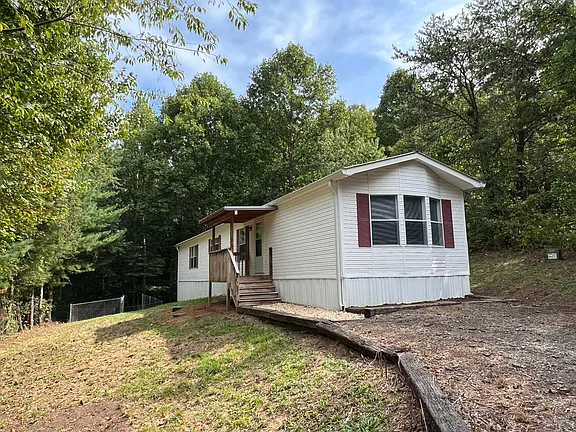 19 Cool Waters Rd - Photo 3 of 27