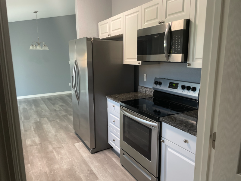 219 Locust Ln - Photo 3 of 17