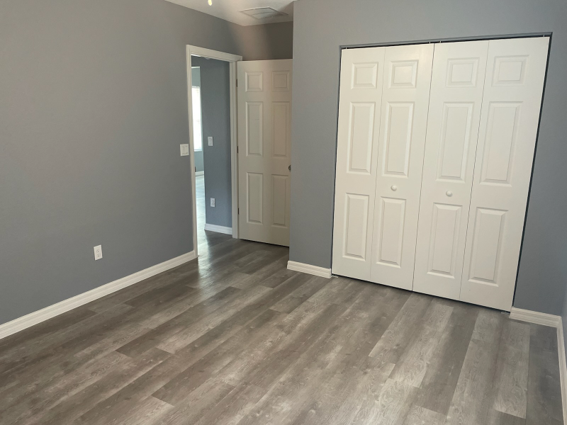 219 Locust Ln - Photo 5 of 17